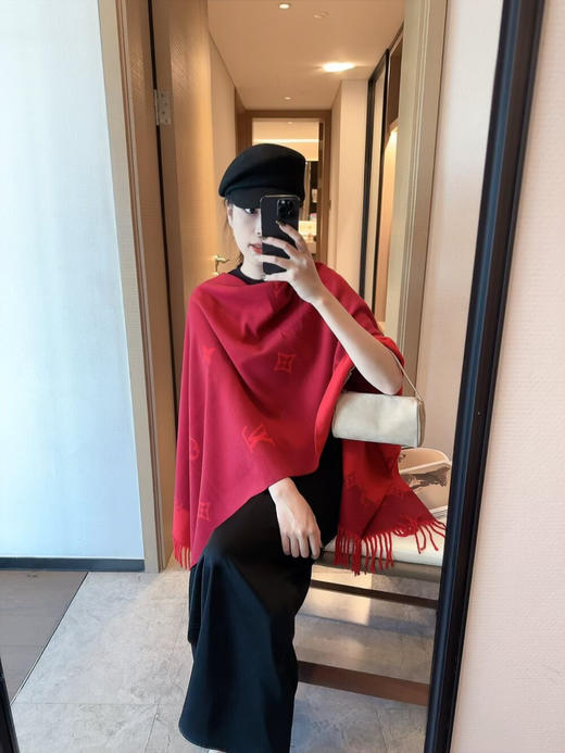 秋冬特惠💰150 LV男女围巾 提花经典设计 商品图0