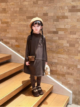 新年就要新鞋子，岁愿新品绒面勃肯鞋！【岁愿儿童加绒加厚保暖潮魔术贴绒面勃肯鞋品质版】 加绒加厚品质版，魔术贴穿脱，穿它去哪都省心🧧 