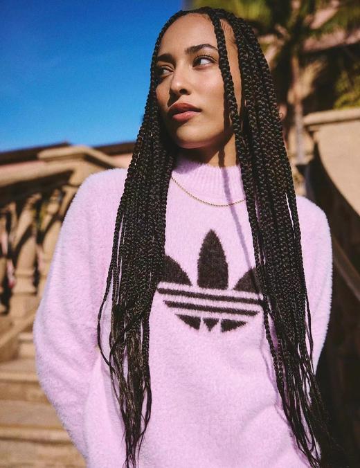 F011270三叶草女子柔软蓬松半高领毛绒毛衣 商品图7