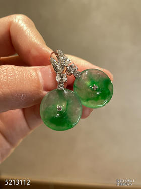 5213112，平安扣耳坠。具体价格微信咨询