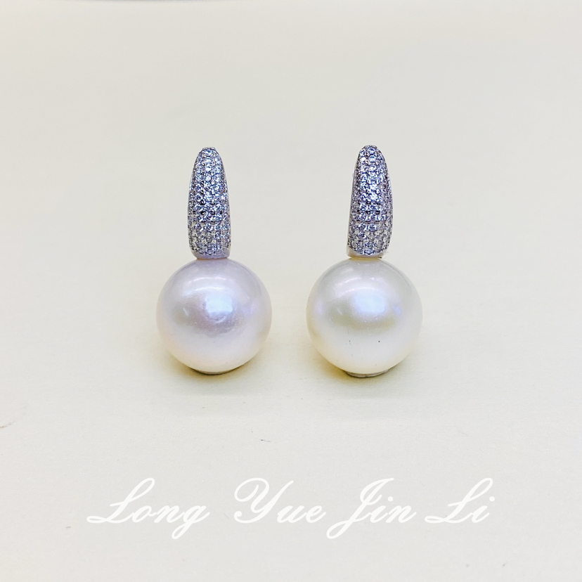 S925珍珠耳饰（淡水）；14-15mm