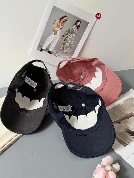 点此购买 lulu露露Unisex Classic男女款鸭舌帽 339714 商品图1