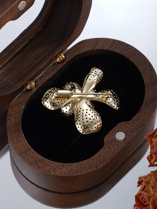 子佩集【花绽年华】珍珠AOYA奥雅胸针【XXXZ236】7mm珠镀金花朵2601 商品图4