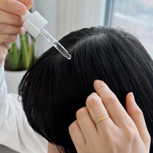 【巨好用的头皮素】KO雪花头、油头、头痒，甚至溢脂性皮炎  头皮养护界的黑马选手 （厂家直发周末不发）预售3天 商品图5