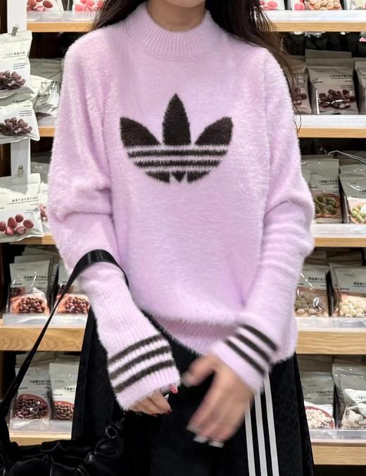 F011270三叶草女子柔软蓬松半高领毛绒毛衣 商品图6