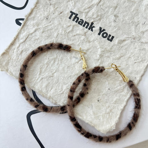 复古港风豹纹圆圈耳环女气质耳钉素圈耳饰耳环（40mm）-纪念日百货门店同款168197943 商品图1