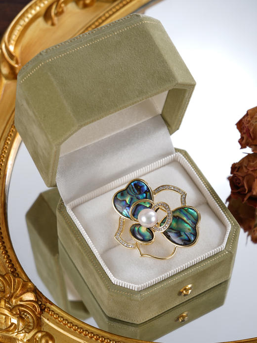 子佩集【花寄幽梦】珍珠惜王妃胸针【XXXZ249】6.5mm珠螺钿三瓣花山茶花镀金2601 商品图2