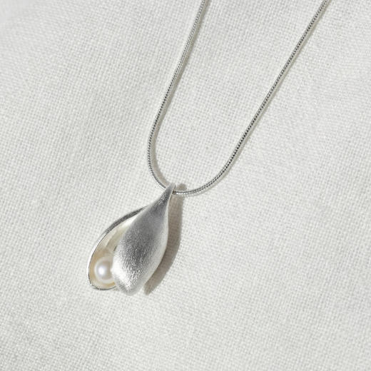 含晖·玉兰系列1-项链 商品图4