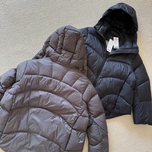 F011239冬新品连帽羽绒服宽松泡芙女士外套 商品图6