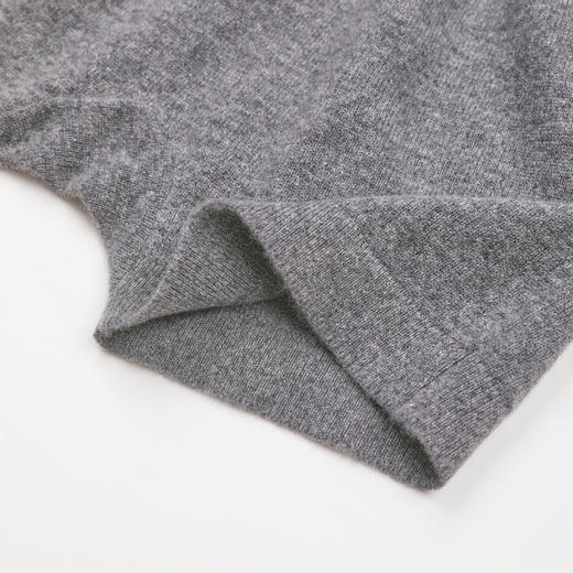 ROMI STUDIO“裸感舒适”100%山羊绒高腰弹力毛织短裤RWDSXT2166 商品图3