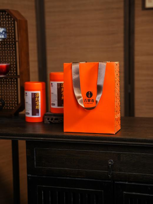 【滇红金螺】2025年特级金螺滇红，很多人喝了就停不下来的一款红茶，比荔枝甜，蜂蜜香，净含量：200克/罐  2罐加赠手提袋 商品图0