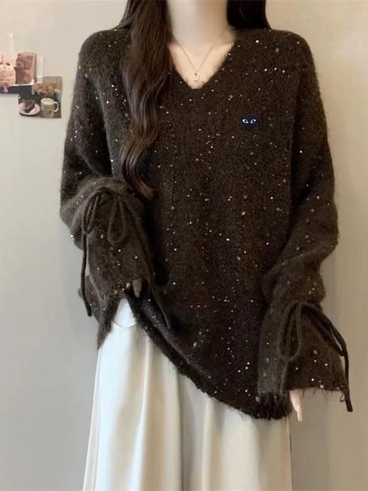 F011268甜美设计感V领喇叭袖亮丝针织衫毛衣 商品图3