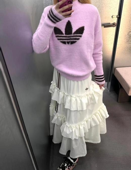 F011270三叶草女子柔软蓬松半高领毛绒毛衣 商品图5