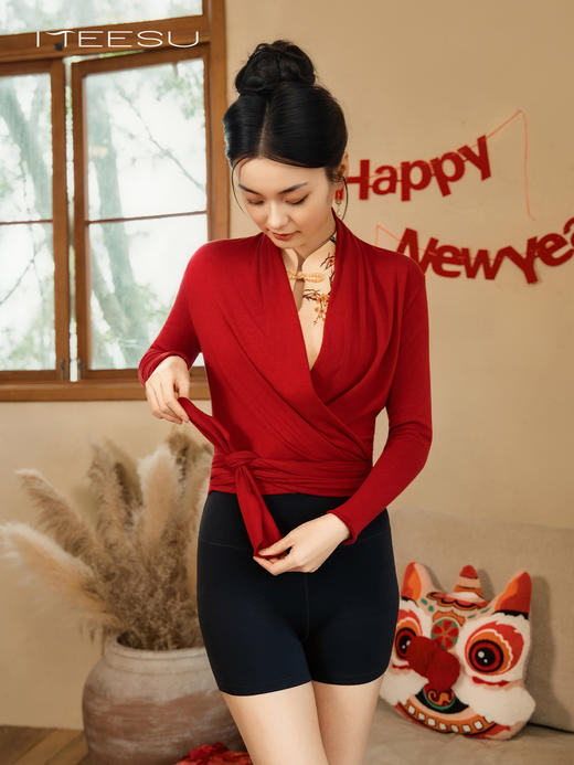 美愫瑜伽服女上衣长袖舒适新年红堆堆领女士运动健身服（上衣仅罩衫，不含内搭） 商品图4