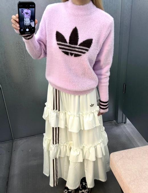 F011270三叶草女子柔软蓬松半高领毛绒毛衣 商品图3