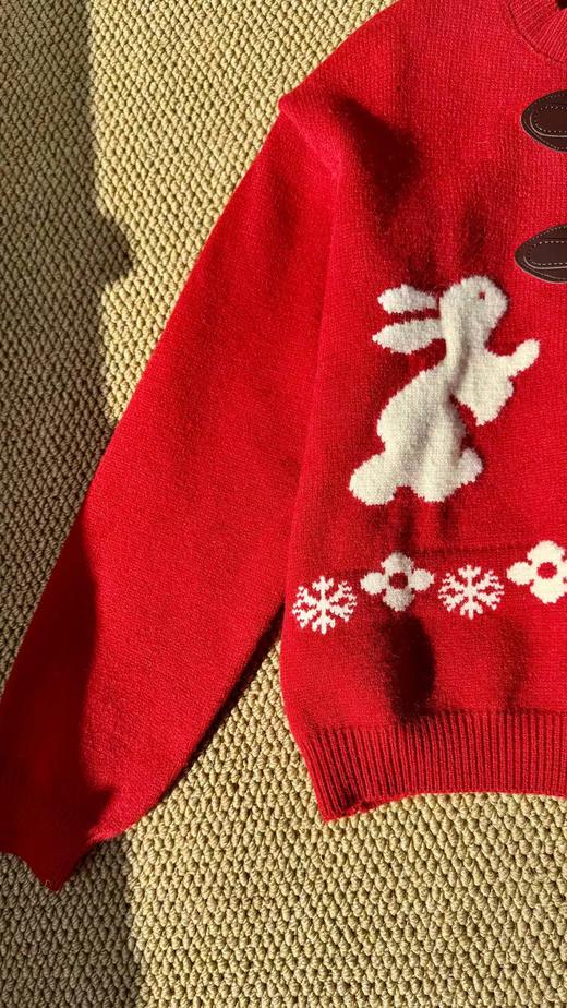 F011262甜美学院感红色兔子牛角扣针织开衫 商品图13