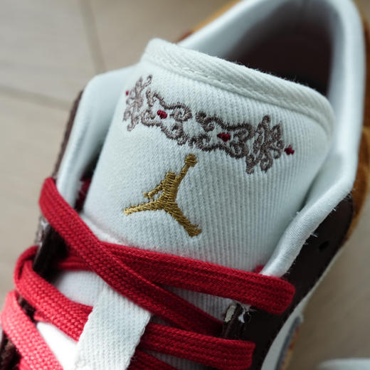 【秒杀价已调 直接拍】AIR JORDAN 1 LOW 1 马年限定 低帮复古篮球鞋 CNY新年款 商品图9