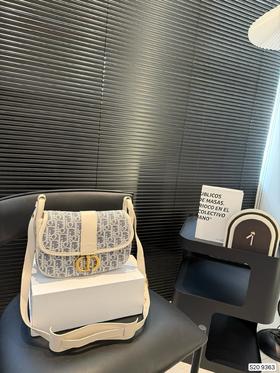 配折叠盒子 蒙田Dior迪奥经典老花系列