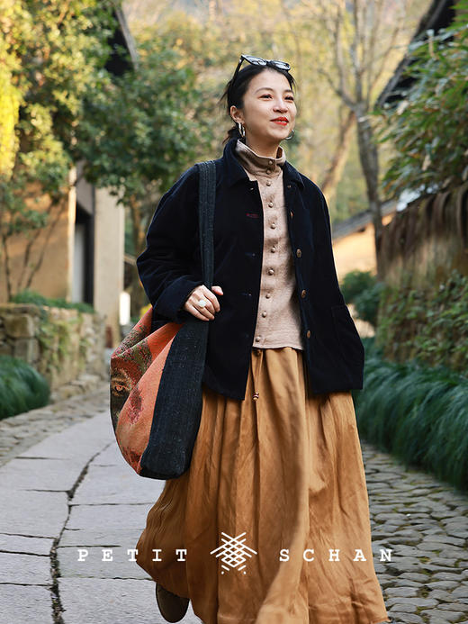 Petit Schan小闪 CLO#1022 Auspicious Start 开工大吉 纯棉平绒染色短款西装外套 商品图3