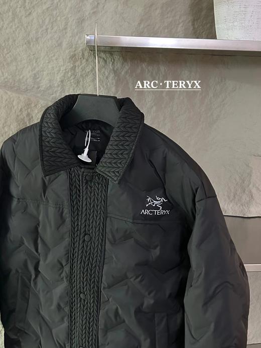 F011228新款立体硅胶印花翻领西装式轻薄羽绒服男女同款 商品图5