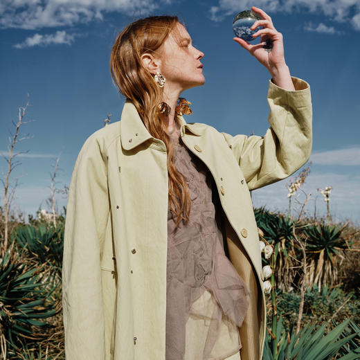 谜底廓形风衣长袖2026年春季新品质感钉珠简约长外套女261ME0217 商品图2