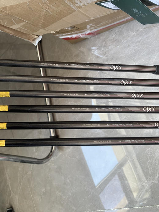 几乎全新正品XXI O FORGED男士锻造碳素铁杆组63克Ｒ硬度 商品图12