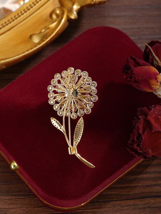 子佩集【‌蒲月风和】珍珠惜王妃胸针【XXXZ235】7.5mm珠镀金蒲公英2601 商品图6