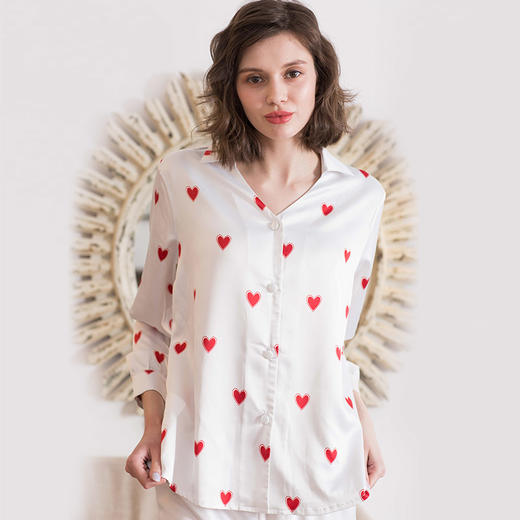 春上新爱帝女式丝滑缎面仿真丝爱心小印花长袖家居服套装 商品图3
