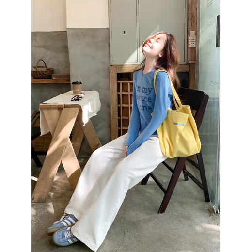 <曾小咸推荐>韩系蓝色短款印花长袖t恤女 商品图1