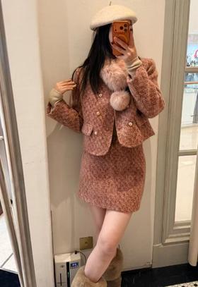 【门店同款】ENJOY冬季“暖冬软糖”瑰丽之夜小香羽绒套装 168843108