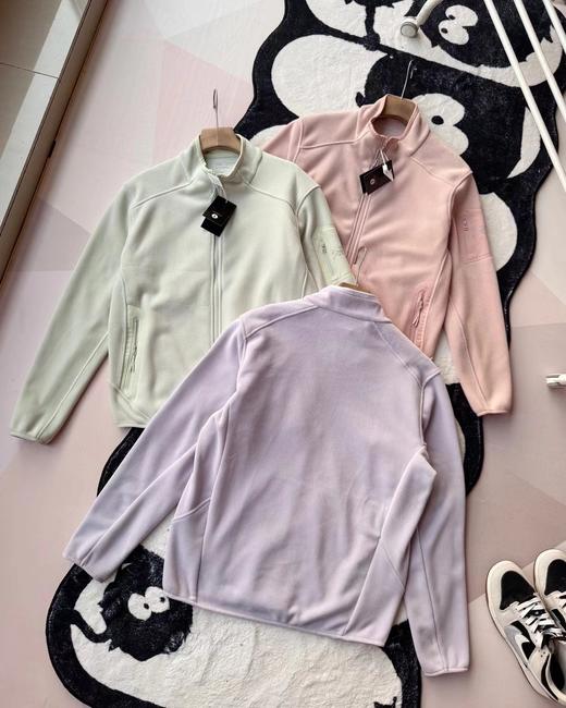 F011230冬新款女士户外运动休闲羊羔毛保暖抓绒衫外套 商品图1