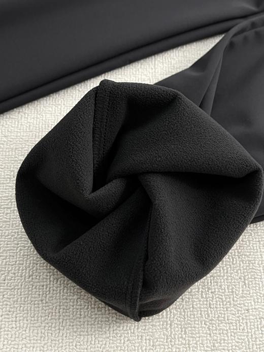 点此购买 凯乐石T11冬季女士微喇防风加绒户外运动登山徒步软壳裤 37 339692 商品图12