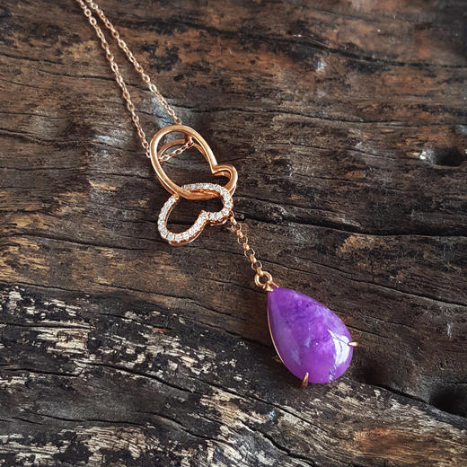 AU750玫瑰金镶钻镶天然细腻蝴蝶造型紫罗兰舒俱来吊坠项链37.5*9.5*3.9MM（皆取最大值）链长：45CM（长度可调节）120126XY02 商品图4