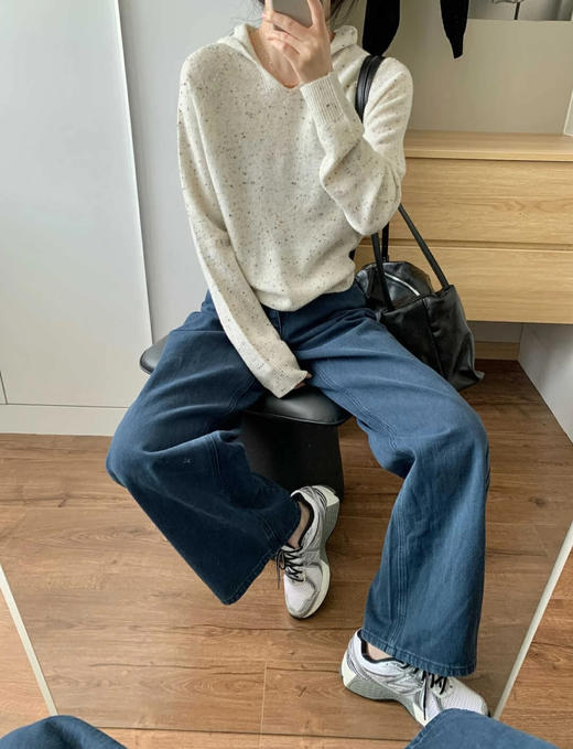 老米优品🎈3-5天《100%澳洲羊毛连帽套头毛衣》无缝一体工艺，点子纱自带肌理感，杂色羊毛织出的松弛氛围感~内搭单穿都很美！MY260112A 商品图12