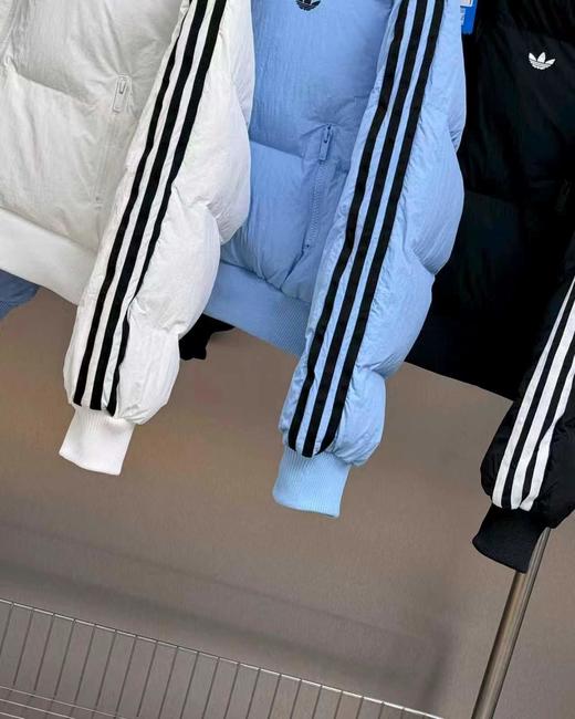 F011215舒适宽松短款三叶草长袖加厚立领羽绒棉服女款 商品图2