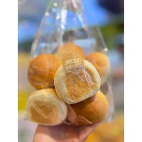 周三取货：【牛奶球面包】一袋10个，浓郁香醇！