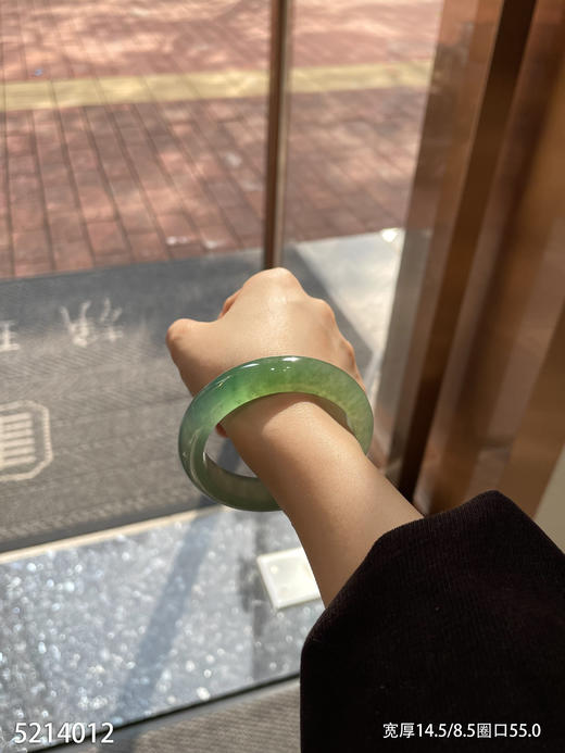 5214012，手镯，圈口55.0。具体价格微信咨询 商品图2