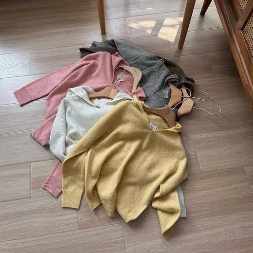 老米优品🎈3-5天《100%澳洲羊毛连帽套头毛衣》无缝一体工艺，点子纱自带肌理感，杂色羊毛织出的松弛氛围感~内搭单穿都很美！MY260112A 商品图9
