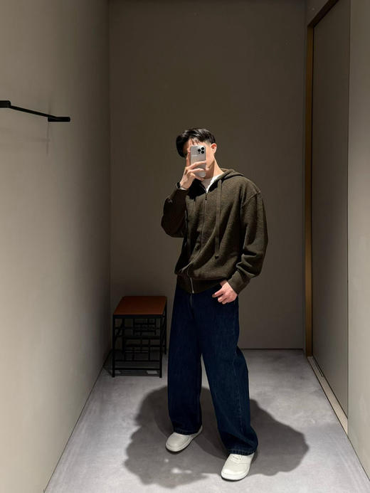 112-1 独家圆正 lew 一博同款 刺绣徽标 羊毛圈圈纱 男女同款拉链连帽衫 老朱穿S 商品图8