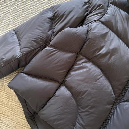 F011239冬新品连帽羽绒服宽松泡芙女士外套 商品图13