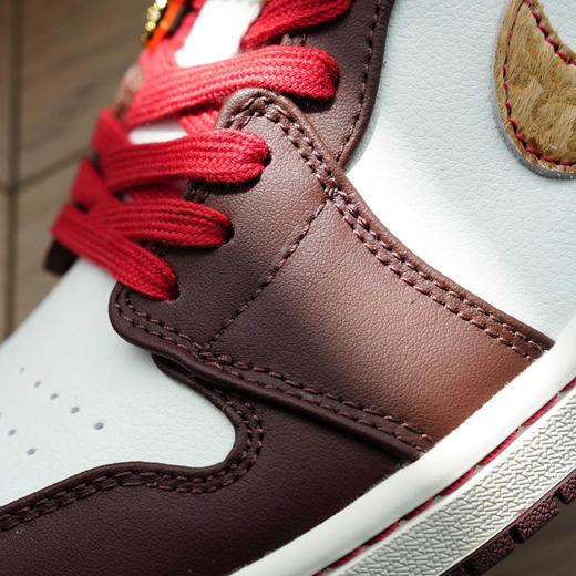 【秒杀价已调 直接拍】AIR JORDAN 1 LOW 1 马年限定 低帮复古篮球鞋 CNY新年款 商品图10