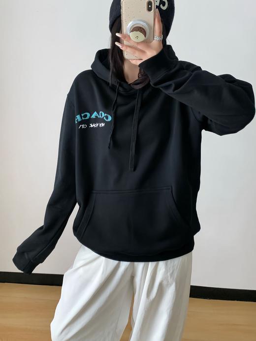 情侣款黑色连帽撞色logo印花长袖卫衣 商品图2