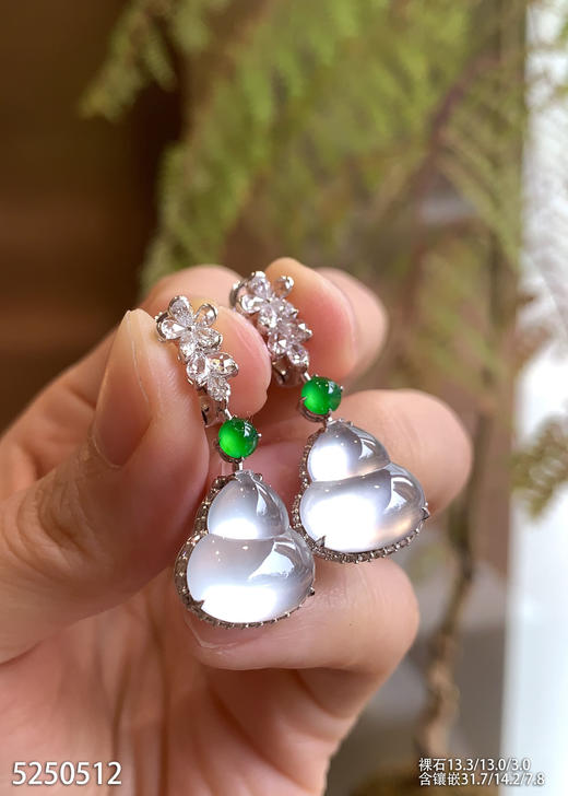 5250512，葫芦耳坠。具体价格微信咨询 商品图2