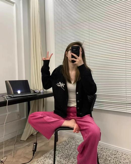 F011217百搭气质胸前刺绣字母针织开衫外套女款 商品图5