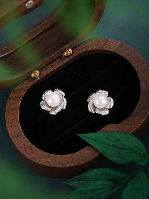 子佩集【花妍月魄】银S925珍珠惜王妃耳钉【XXED020】6mm珠五瓣花玫瑰2601 商品图4