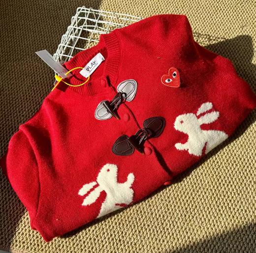 F011262甜美学院感红色兔子牛角扣针织开衫 商品图7