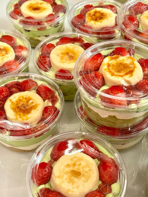 草莓焦糖布蕾碗 商品图0