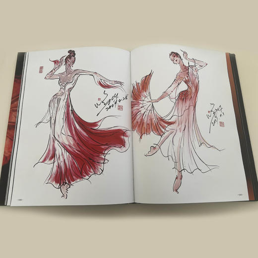 新书发售《戏剧形色—舞台服装设计作品集》崔晓东 著 商品图5