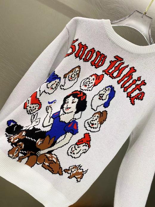 F011219联名款白雪公主图案提花圆领套头毛衣男女同款 商品图2