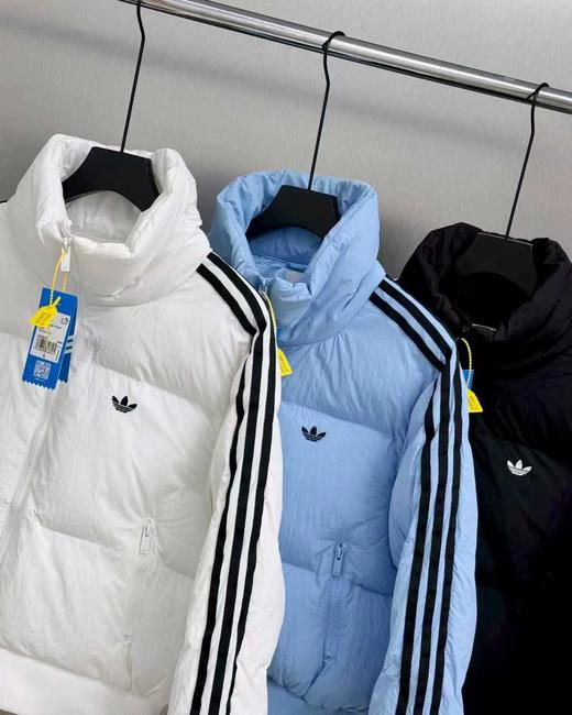 F011215舒适宽松短款三叶草长袖加厚立领羽绒棉服女款 商品图1